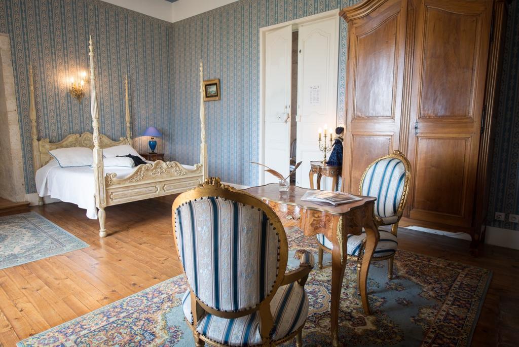 Chateau De Goudourville Villa Esterno foto