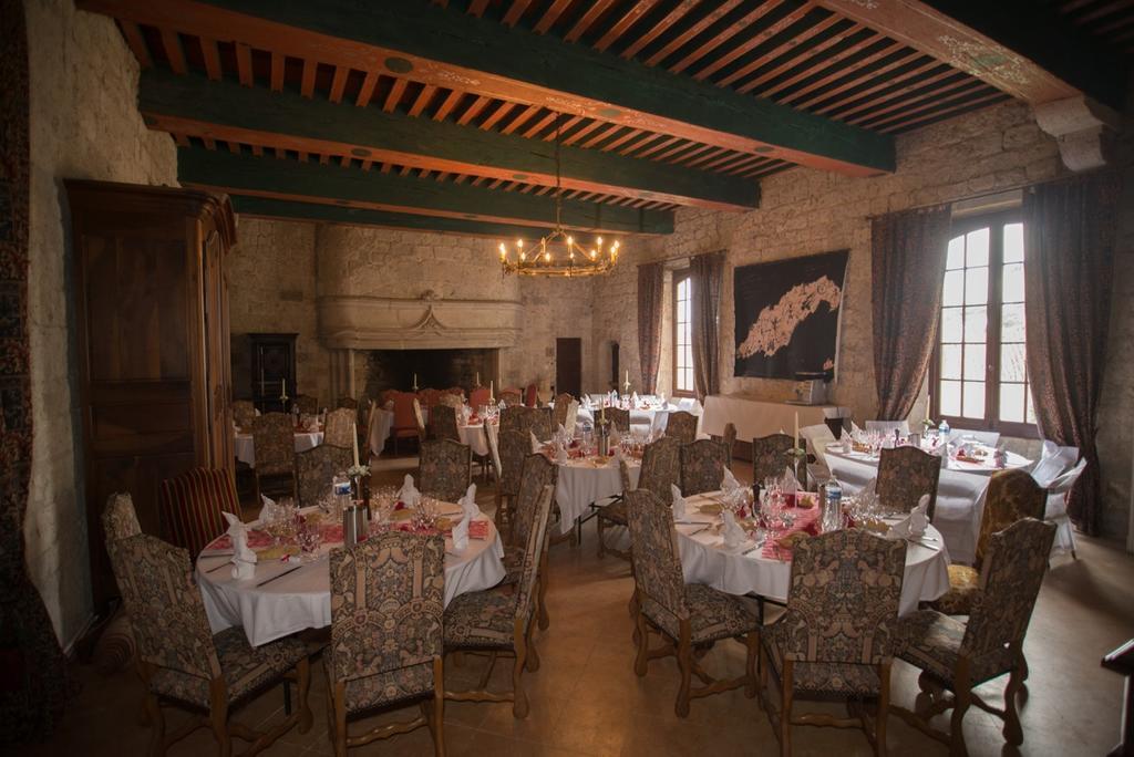 Chateau De Goudourville Villa Esterno foto
