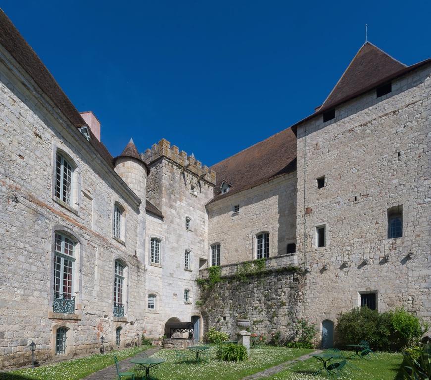 Chateau De Goudourville Villa Esterno foto