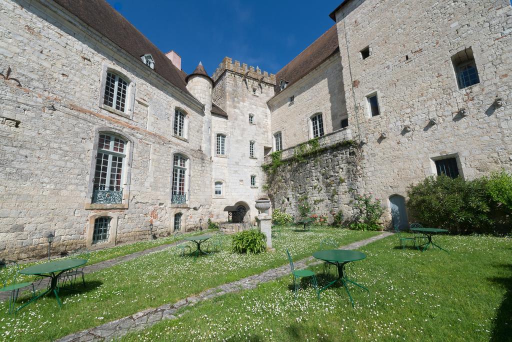 Chateau De Goudourville Villa Esterno foto